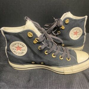 Converse womens High-Top Sneakers - Black and Cream. Size 7